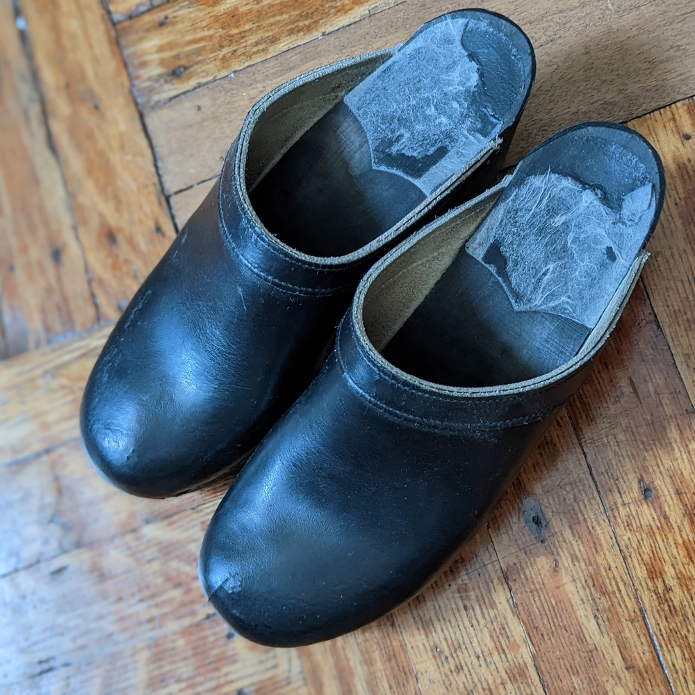 Wooden clogs, size 41